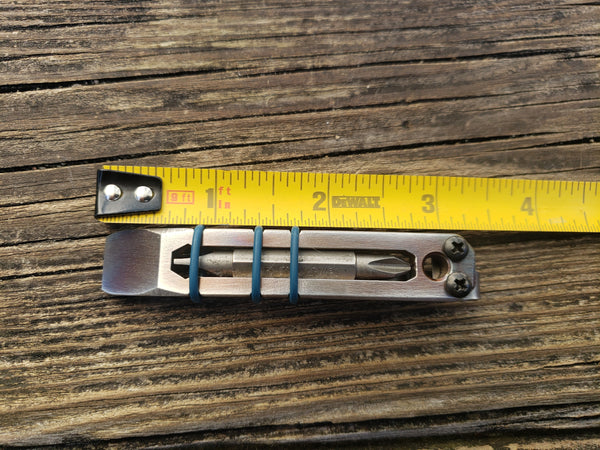The Mini Slim Double EDC Pocket Keychain Pry Bar Multitool - Gun Metal