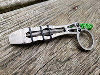 The Ring Curve EDC Pocket Pry Bar Multi-tool - Stonewashed