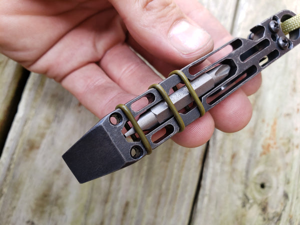 The Slotted EDC Pocket Pry Bar Multitool - Black Oxide