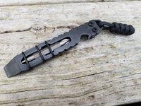 The Knurls EDC Pocket Pry Bar Multitool - Black Oxide