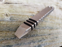 Knurls No Popper EDC Pocket Pry Bar Multitool - Stonewashed