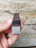 Knurls No Popper EDC Pocket Pry Bar Multitool - Stonewashed